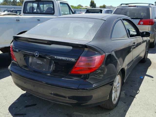 WDBRN47J02A243804 - 2002 MERCEDES-BENZ C 230K SPO BLACK photo 4