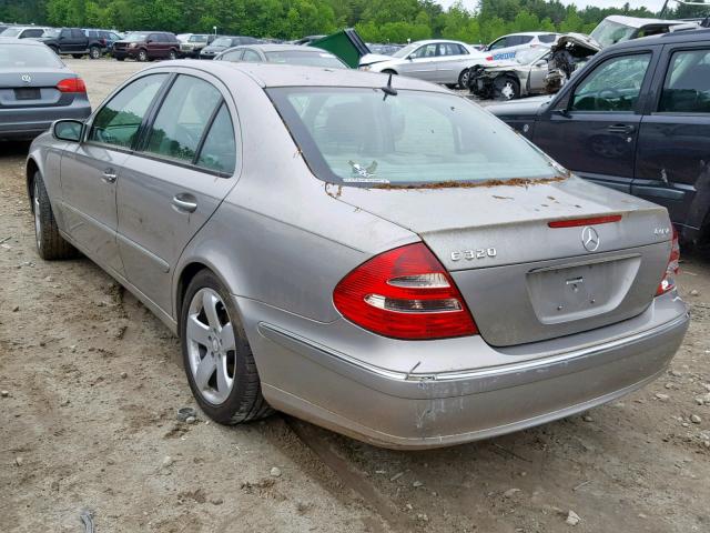 WDBUF82J84X111539 - 2004 MERCEDES-BENZ E 320 4MAT SILVER photo 3