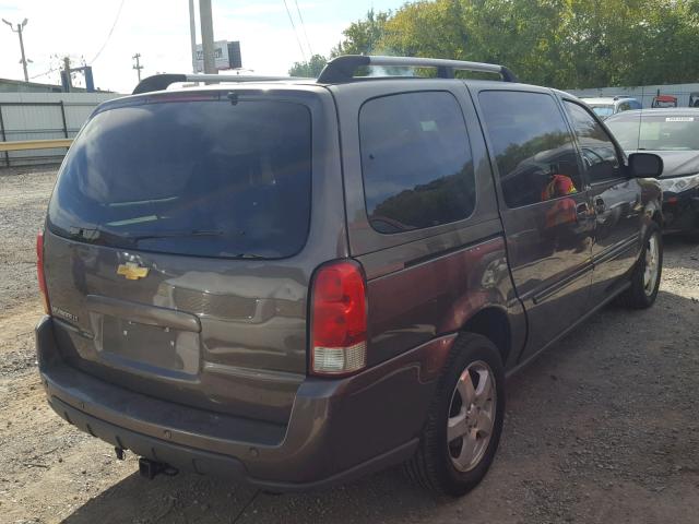 1GNDV33108D139890 - 2008 CHEVROLET UPLANDER L GRAY photo 4