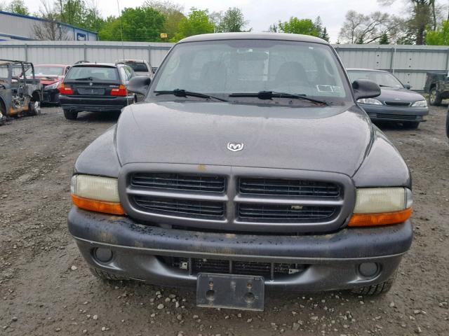 1B7FL36X42S508387 - 2002 DODGE DAKOTA SPO GRAY photo 9