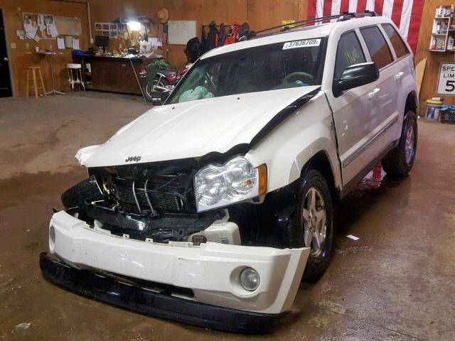 1J8HR58267C696988 - 2007 JEEP GRAND CHER WHITE photo 2