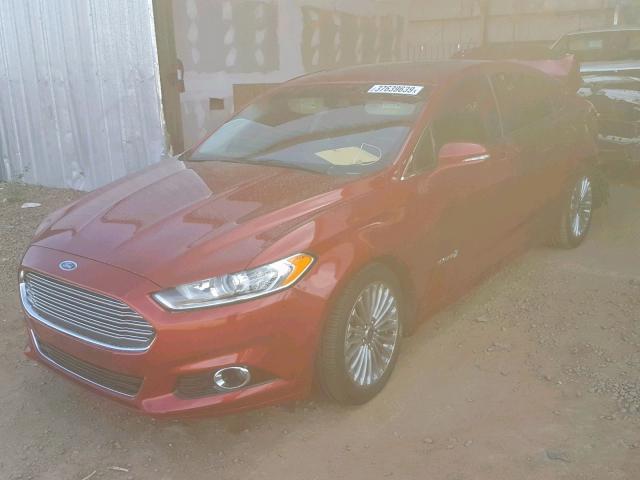 3FA6P0RU2DR279409 - 2013 FORD FUSION TIT RED photo 2