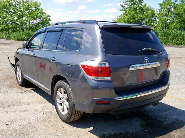 5TDBK3EH9DS176129 - 2013 TOYOTA HIGHLANDER GRAY photo 3