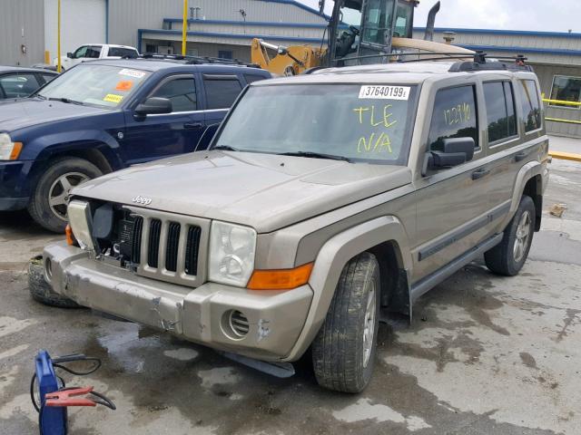 1J8HH48KX6C329104 - 2006 JEEP COMMANDER TAN photo 2