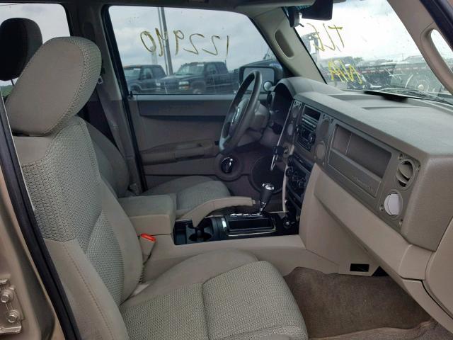 1J8HH48KX6C329104 - 2006 JEEP COMMANDER TAN photo 5