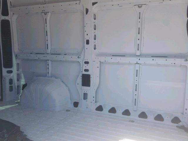 3C6TRVBG5JE131807 - 2018 RAM PROMASTER 白色 照片 6