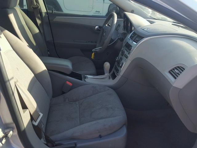 1G1ZH57B894257510 - 2009 CHEVROLET MALIBU 1LT 银色 照片 5