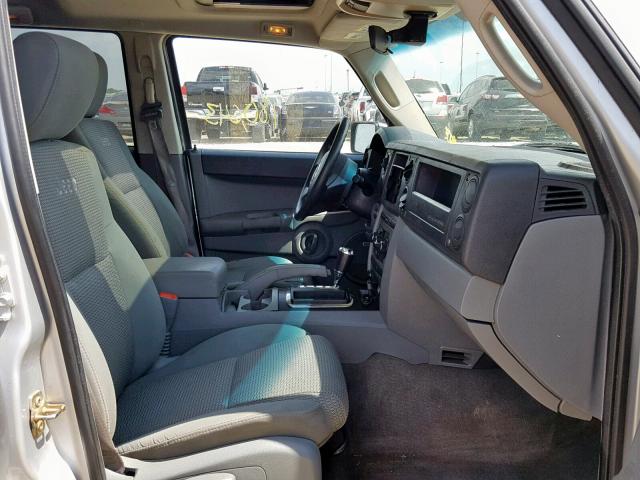 1J8HH48P97C631268 - 2007 JEEP COMMANDER SILVER photo 5