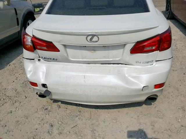 JTHBK262485061159 - 2008 LEXUS IS 250 WHITE photo 9