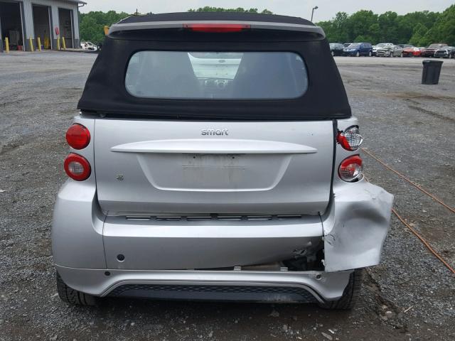 WMEEK3BA1DK653536 - 2013 SMART FORTWO PAS SILVER photo 6