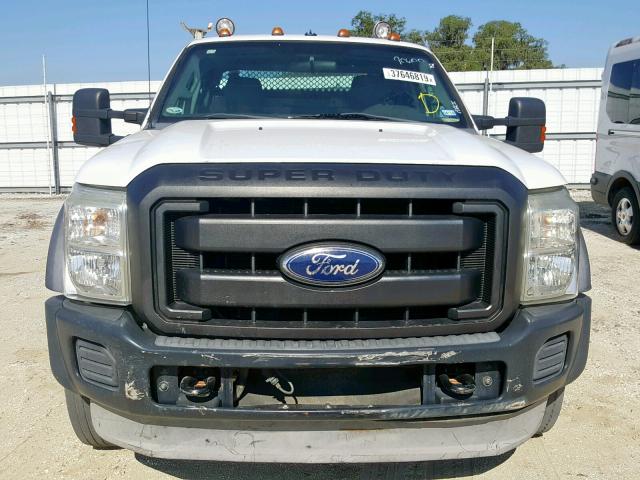 1FD0X5GY6CEA61991 - 2012 FORD F550 SUPER WHITE photo 9