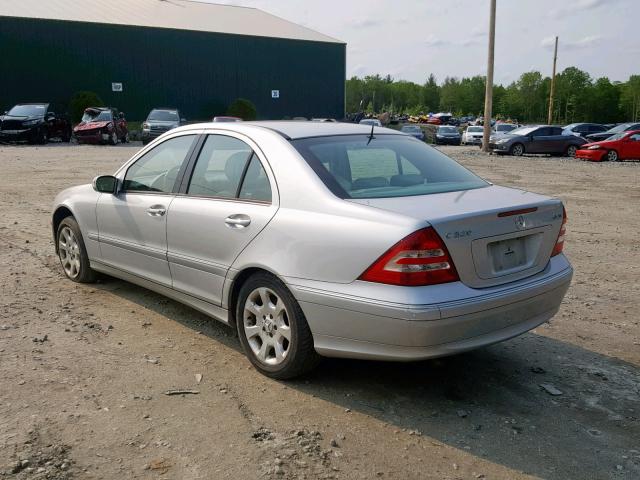 WDBRF84J05F591554 - 2005 MERCEDES-BENZ C 320 4MAT SILVER photo 3