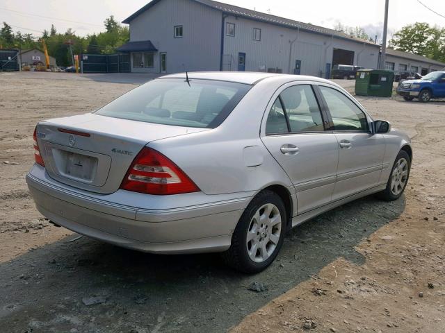 WDBRF84J05F591554 - 2005 MERCEDES-BENZ C 320 4MAT SILVER photo 4