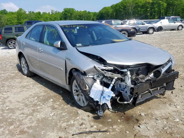 4T1BD1FK6DU072438 - 2013 TOYOTA CAMRY HYBR SILVER photo 1