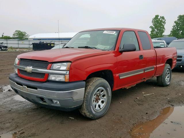 2GCEK19B351302694 - 2005 CHEVROLET SILVERADO RED photo 2