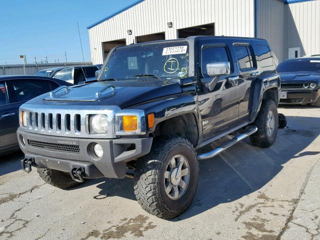 5GTDN13E378137261 - 2007 HUMMER H3 BLACK photo 2