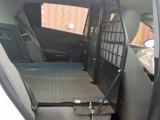 1G1JA6SH5G4172625 - 2016 CHEVROLET SONIC LS WHITE photo 6