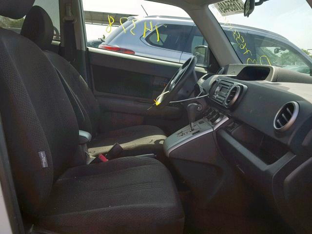 JTLZE4FE4A1117289 - 2010 TOYOTA SCION XB 白色 照片 5