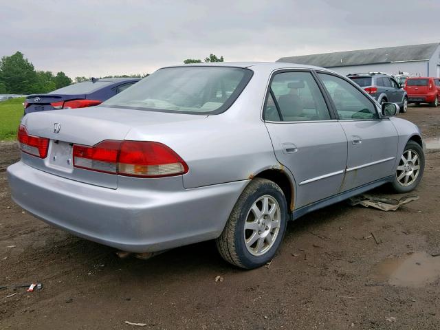 1HGCG56792A009448 - 2002 HONDA ACCORD SE SILVER photo 4