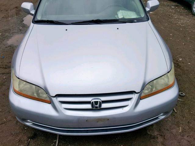 1HGCG56792A009448 - 2002 HONDA ACCORD SE SILVER photo 9