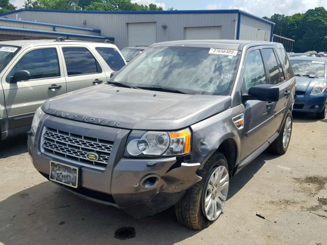 SALFP24NX8H044018 - 2008 LAND ROVER LR2 SE GRAY photo 2