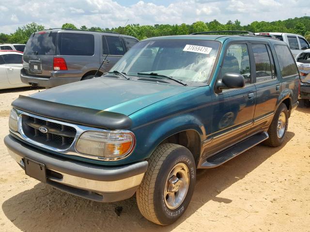 1FMZU34EXWZB20617 - 1998 FORD EXPLORER GREEN photo 2