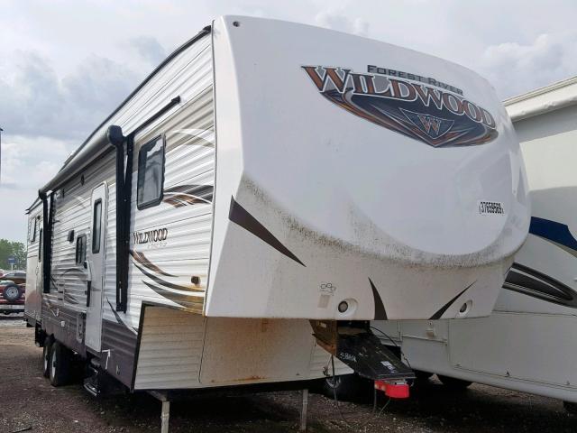 4X4FWDJ29JA262413 - 2018 WILD 5TH WHEEL WHITE photo 1