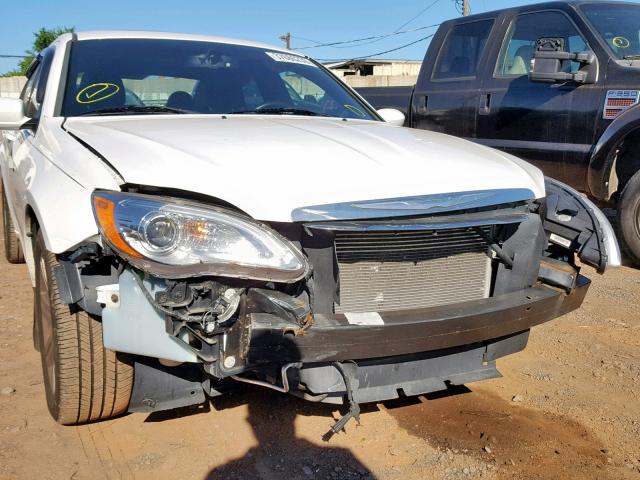 1C3CCBBG1CN139611 - 2012 CHRYSLER 200 TOURIN WHITE photo 9