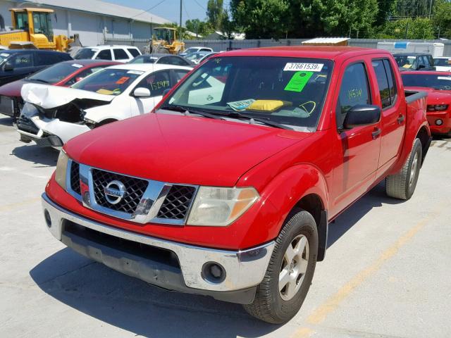 1N6AD07W27C446241 - 2007 NISSAN FRONTIER C RED photo 2