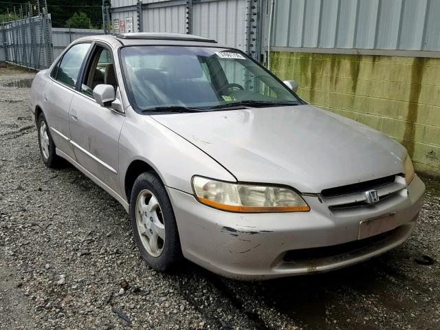 1HGCG6675XA044923 - 1999 HONDA ACCORD EX GOLD photo 1