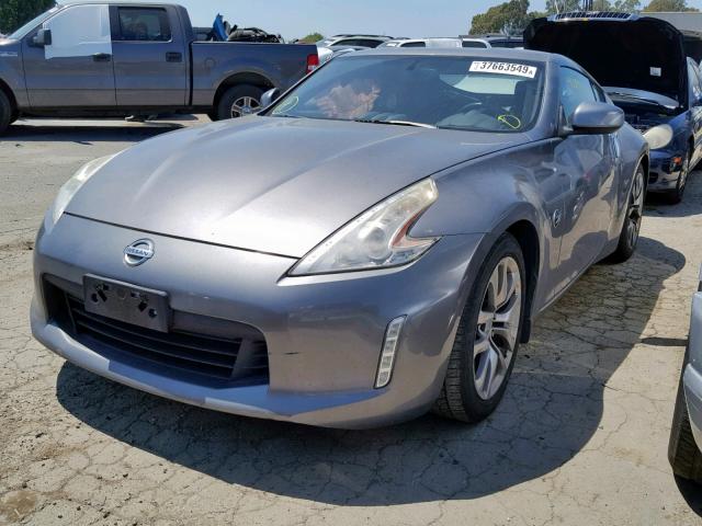 JN1AZ4EH2DM383666 - 2013 NISSAN 370Z BASE GREEN photo 2