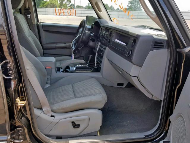 1J8HH48N46C214931 - 2006 JEEP COMMANDER შავი ფოტო 5