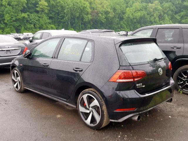 3VW447AU1JM250942 - 2018 VOLKSWAGEN GTI S/SE BLACK photo 3