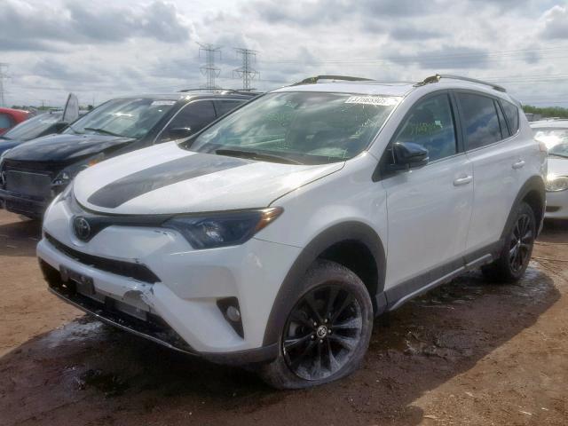 2T3RFREV4JW747452 - 2018 TOYOTA RAV4 ADVEN WHITE photo 2