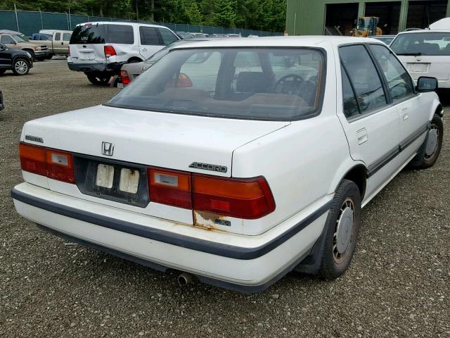 JHMCA5640JC088144 - 1988 HONDA ACCORD LXI WHITE photo 4