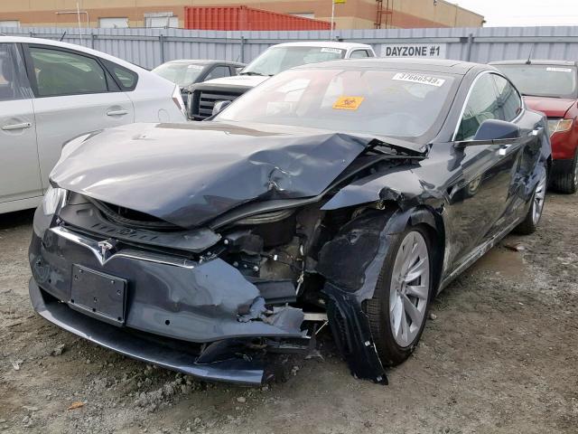 5YJSA1E24GF170542 - 2016 TESLA MODEL S GRAY photo 2