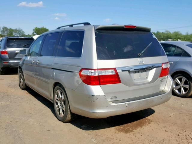 5FNRL38825B065662 - 2005 HONDA ODYSSEY TO SILVER photo 3