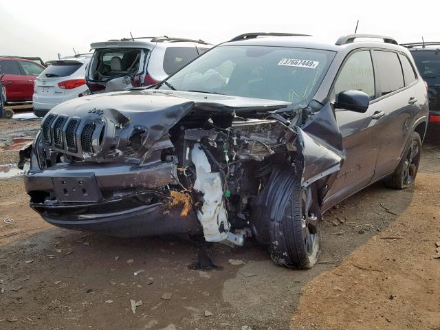 1C4PJLDB2JD580516 - 2018 JEEP CHEROKEE L GRAY photo 2