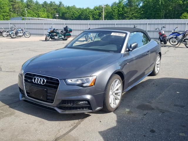 WAUD2AFH5HN003888 - 2017 AUDI A5 SPORT GRAY photo 2