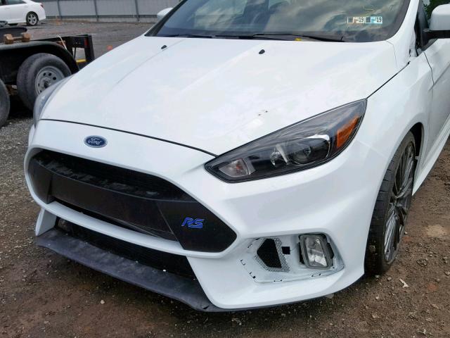 WF0DP3TH5H4124704 - 2017 FORD FOCUS RS WHITE photo 9