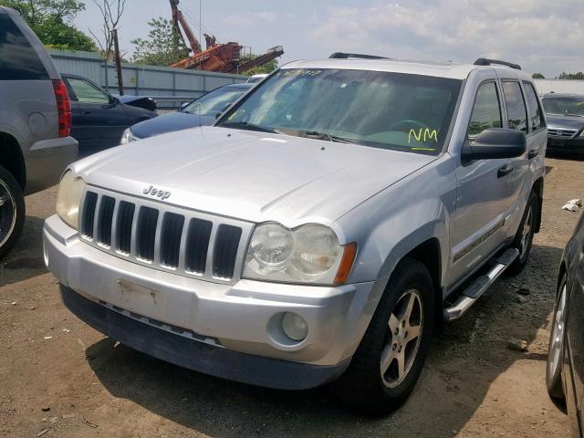 1J4GR48K95C700228 - 2005 JEEP GRAND CHER GRAY photo 2