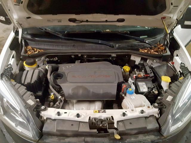 ZFBERFAT1F6A29994 - 2015 RAM PROMASTER 白色 照片 7