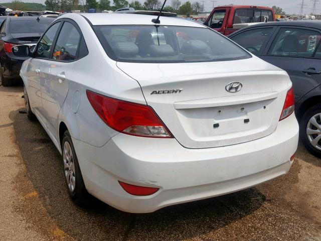 KMHCT4AE4GU098714 - 2016 HYUNDAI ACCENT SE WHITE photo 3