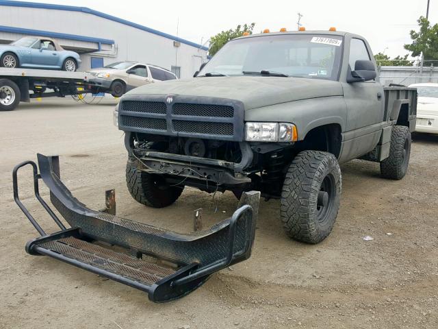 3B7KF26D9WM220188 - 1998 DODGE RAM 2500 GREEN photo 2