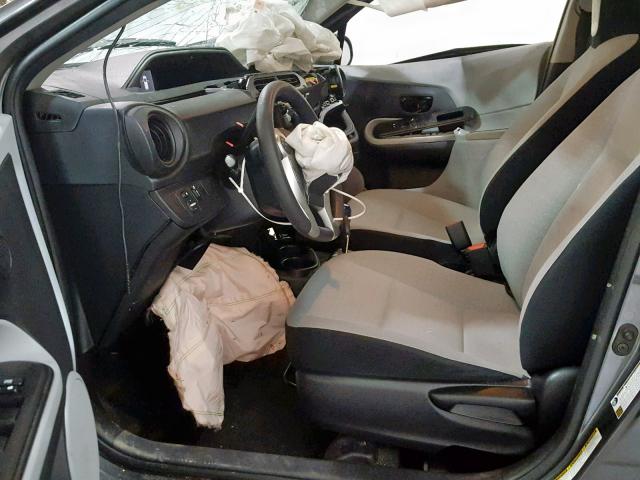 JTDKDTB32E1077802 - 2014 TOYOTA PRIUS C GRAY photo 5