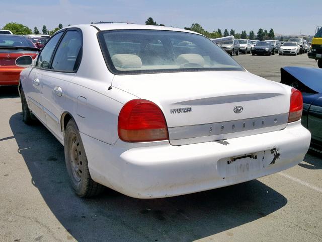 KMHWF25S0XA048063 - 1999 HYUNDAI SONATA GL WHITE photo 3