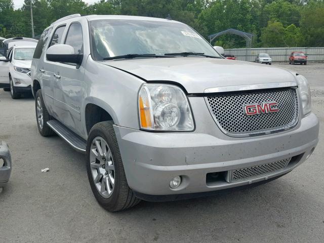 1GKS1EEF3BR222017 - 2011 GMC YUKON DENA SILVER photo 1