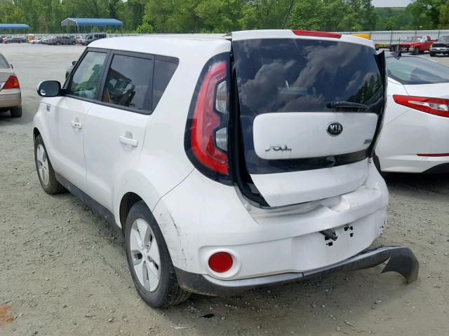 KNDJP3AE4G7013542 - 2016 KIA SOUL EV WHITE photo 3