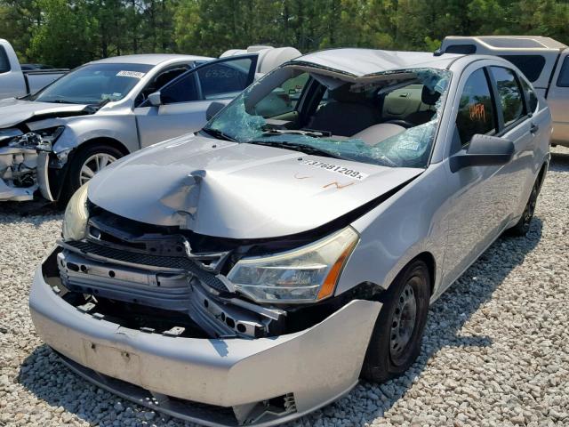 1FAHP34N08W237866 - 2008 FORD FOCUS S/SE SILVER photo 2