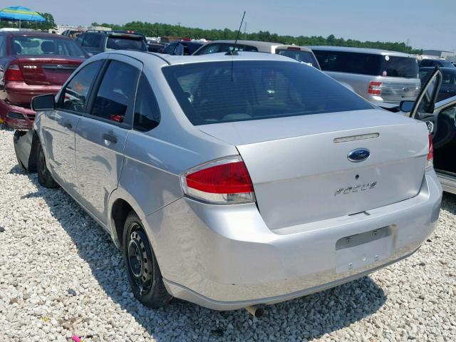 1FAHP34N08W237866 - 2008 FORD FOCUS S/SE SILVER photo 3